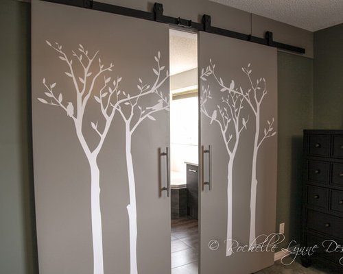 Calgary Bathroom Design Ideas, Renovations amp; Photos with a Corner Bath