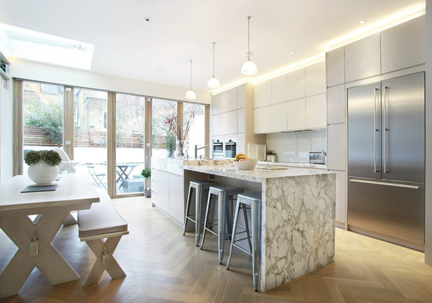 Contemporary Kitchen by Alex Maguire Photography