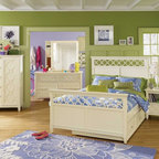 Magnussen Furniture Kentwood 4-Piece Panel Bedroom Set - Traditional