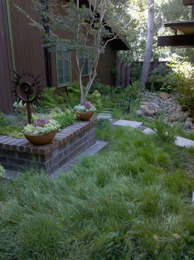 by Cassy Aoyagi, FormLA Landscaping