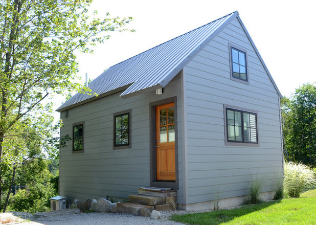 Modern Garden Shed and Building by Faith Towers Media