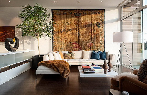 relaxing tapestry living room