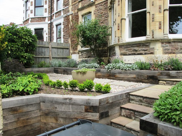 Contemporary Exterior by Katherine Roper Landscape & Garden Design