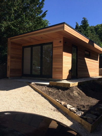 Contemporary  by eDEN Garden Rooms