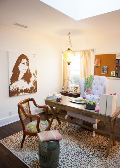 Eclectic Home Office & Library by LoMa Decor