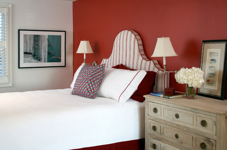 Beach Style Bedroom by Terrat Elms Interior Design