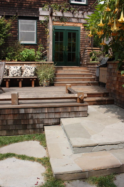 Traditional Patio by Goodman Landscape Design