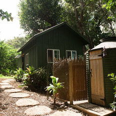 Tropical Garage And Shed 