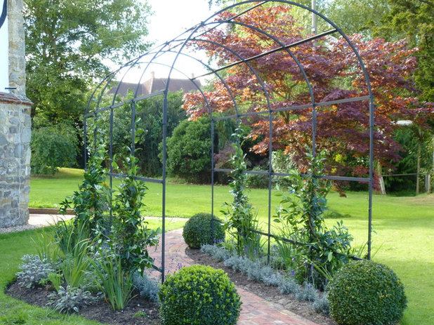 by Claudia De Yong Garden Design
