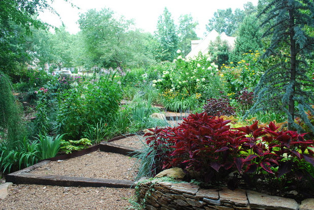 Eclectic  by Jay Sifford Garden Design