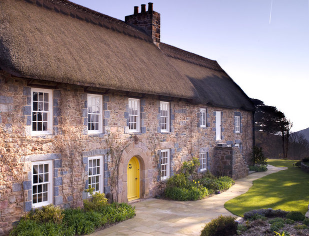 Country Exterior by CCD Architects