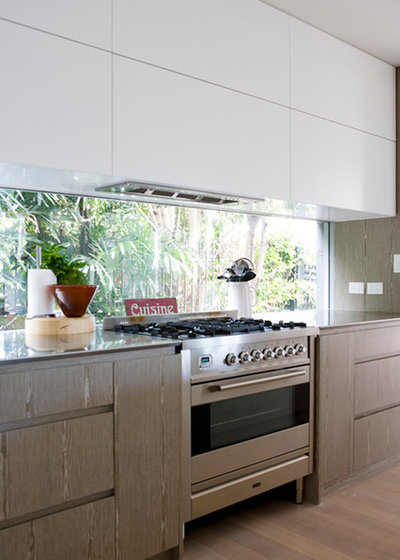 Contemporary Kitchen by Hancock Architects