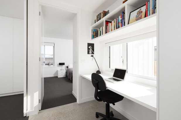 Scandinavian Home Office & Library by Light House (previously known as Jigsaw Housing)
