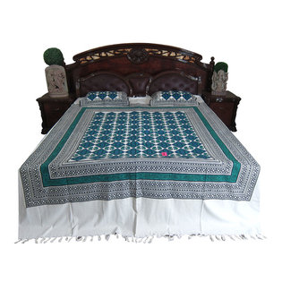 Mogul Initerior - Indian Bedding Calm Blue White Cotton Bedcover Bedroom Decor Coverlet 2 Pillow - Authentic hand block printed, hand loomed cotton bedspreads.Variation and color runs are an inherent part of the hand crafting process.
