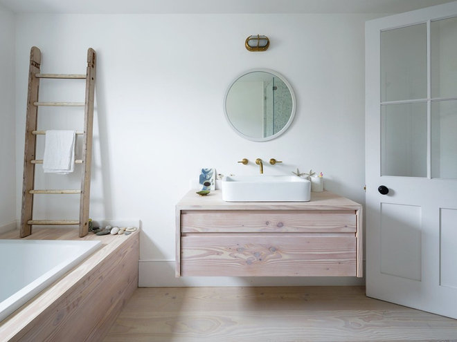 Scandinave Salle de Bain by UP interiors