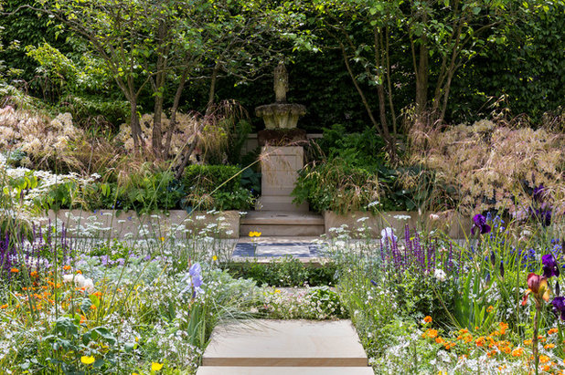 Contemporary Garden by Chris Snook