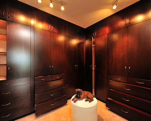 Closets & Bathrooms