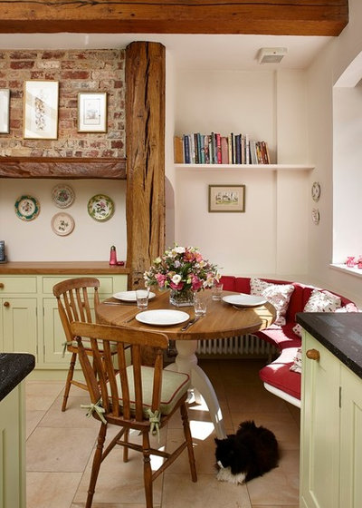 Country Dining Room by Figura Kitchens & Interiors