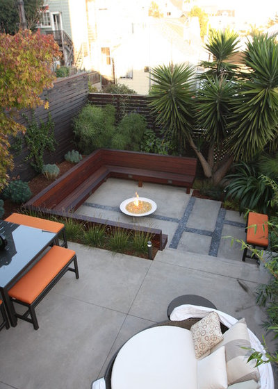 Modern Patio by Outer space Landscape Architecture