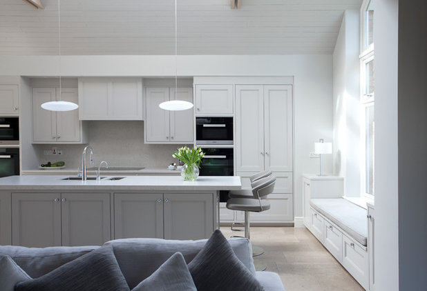Contemporary  by DMVF Architects