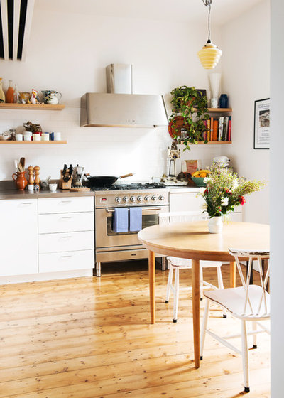 Scandinavian Kitchen by Nest Architects