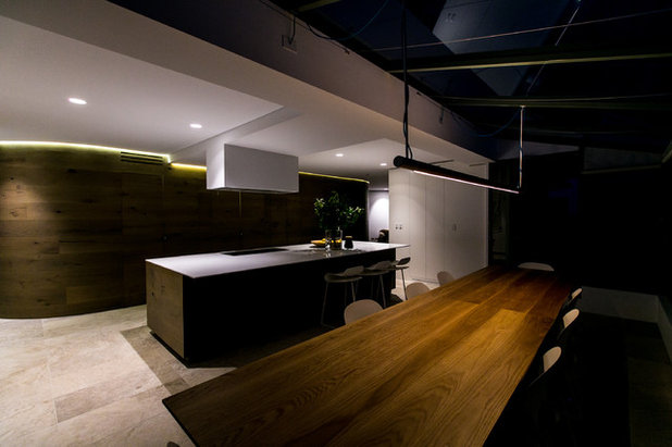 Modern Dining Room by C+M Studio