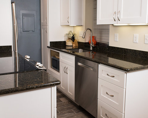 Small Enclosed Kitchen Design Ideas, Renovations & Photos