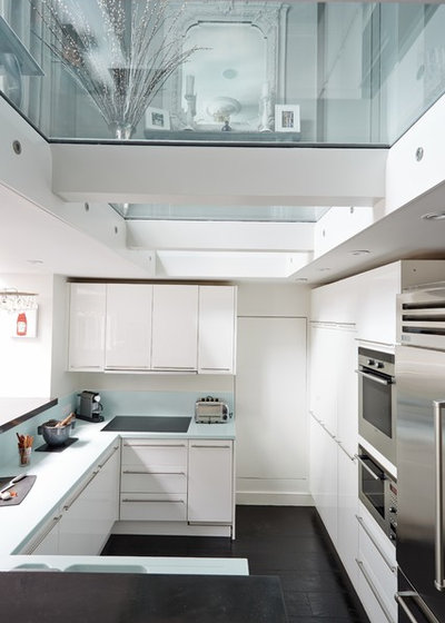 Traditional Kitchen by Landmark Lofts