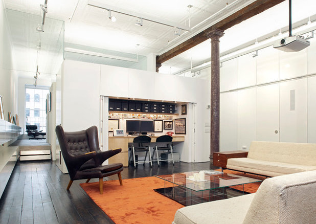 Modern Home Office & Library by SLADE ARCHITECTURE