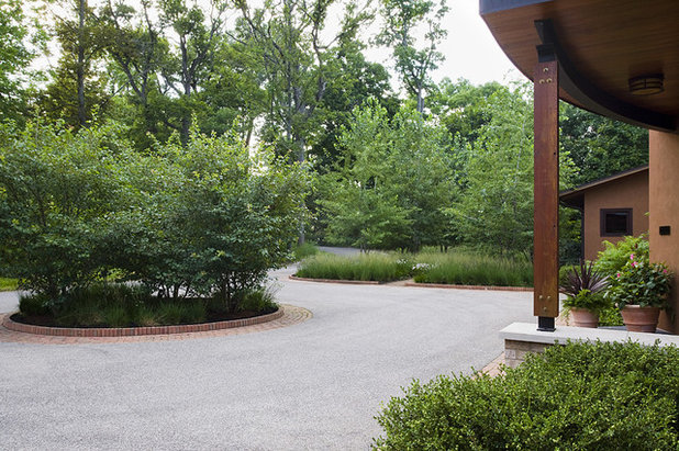 Contemporary Landscape by The Garden Consultants, Inc.