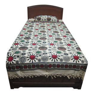 Mogul Interior - Mogul Bed Cover Indian Inspired Print 100% Cotton Bedspread Twin Size - Authentic hand block printed, hand loomed cotton bedspreads.Variation and color runs are an inherent part of the hand crafting process.