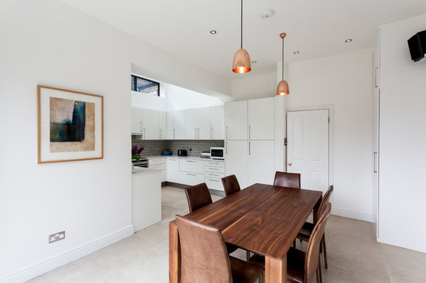 Contemporary Dining Room by Design Squared Ltd