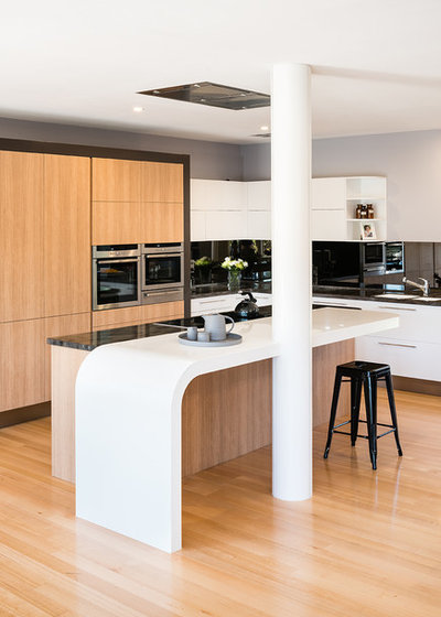 Contemporary Kitchen by Let's Talk Kitchens & Interiors