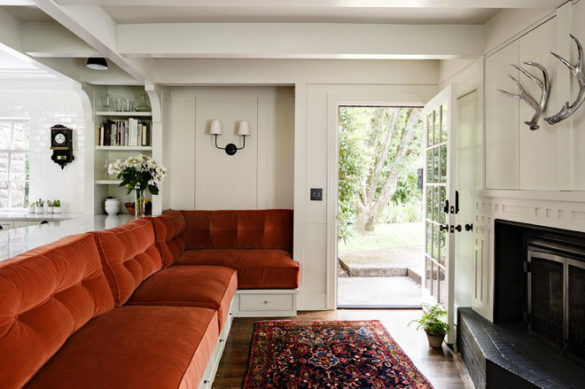 Contemporary Family Room by Jessica Helgerson Interior Design