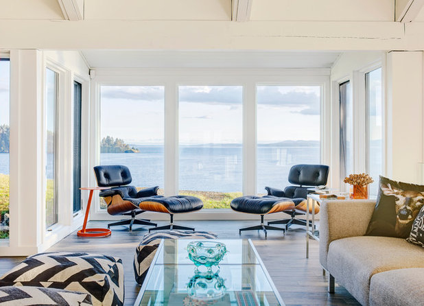 Coastal Family & Games Room by Johnson + McLeod Design Consultants