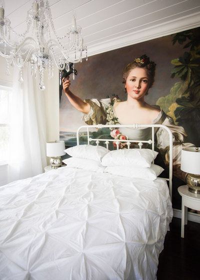 Shabby-chic Style Bedroom by Liquid Design & Architecture Inc.