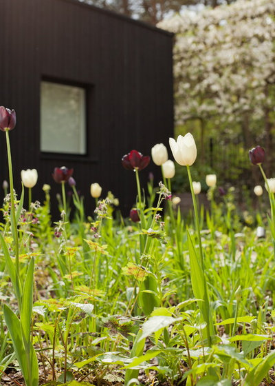 Country Garden by Stefano Marinaz Landscape Architecture