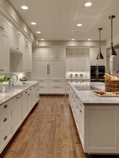 Küchen mit Küchenrückwand aus Glasfliesen Ideen & Bilder | HOUZZ