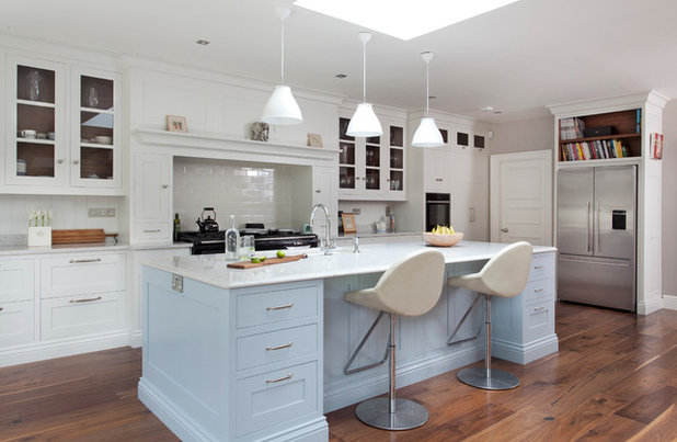 Modern  by Richard Burke Design