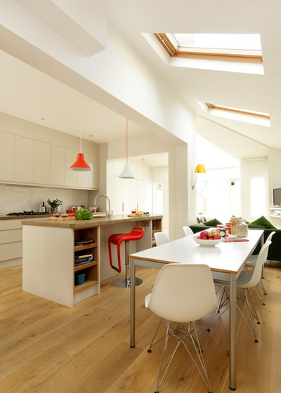 Contemporary Kitchen by Cue & Co of London