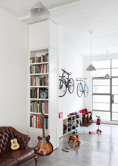 Industrial Living Room by Chris Dyson Architects