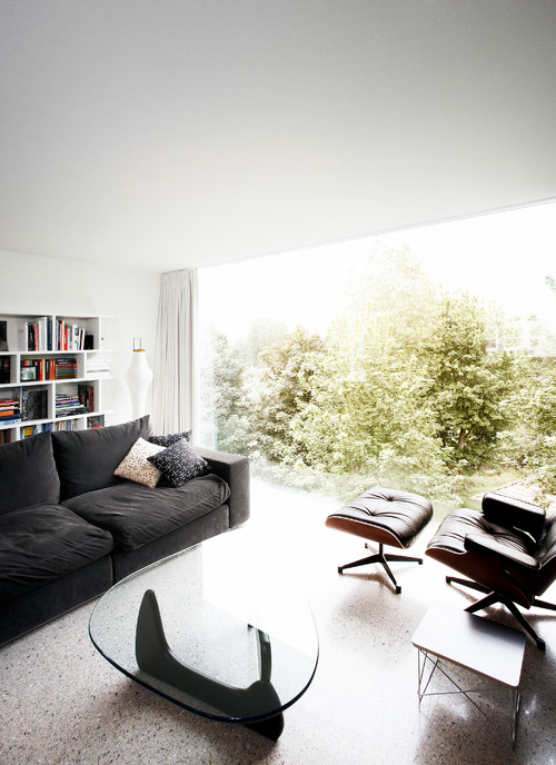 Modern home at the North Sea Coast Belgium with Architect Alexander Dierendonck