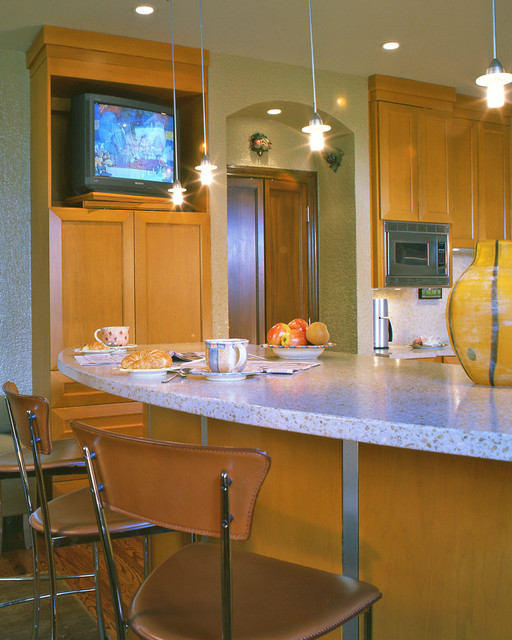 Bradley Kitchen View 3 Traditional Kitchen Dallas by Sharon