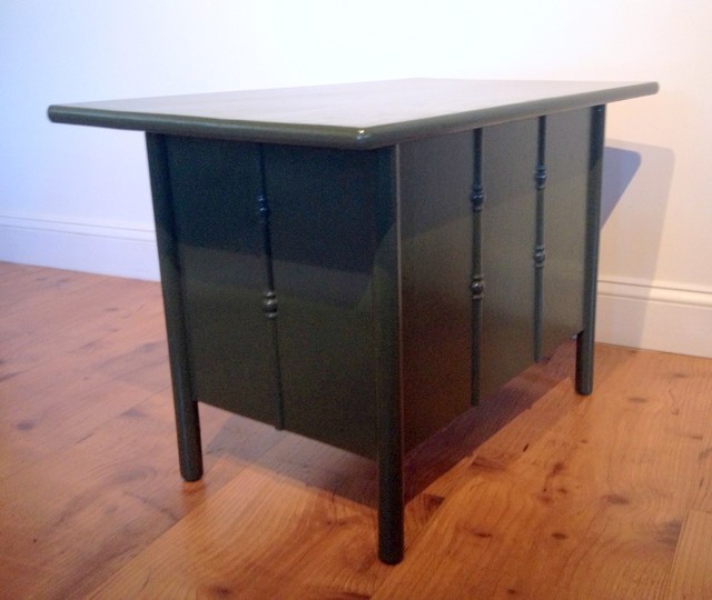 Hunter Green End Table/Bookshelf Eclectic Side Tables And End