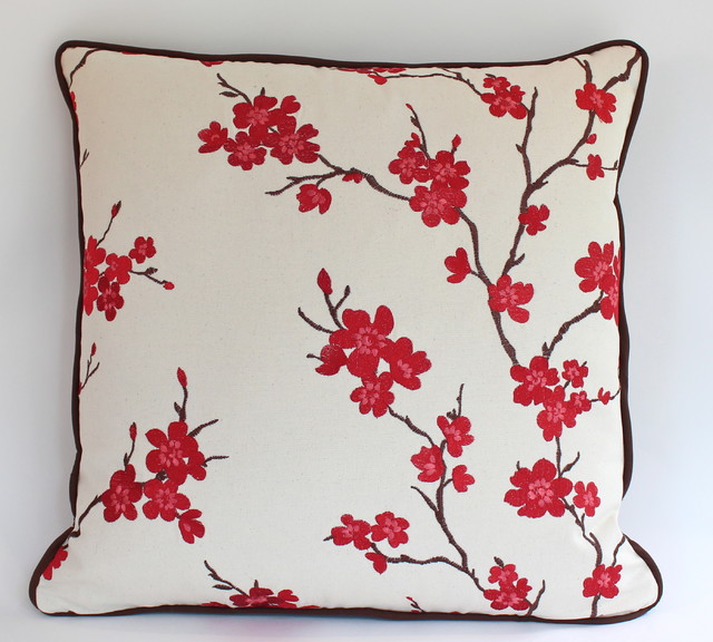 Living Room Contemporary Decorative Pillows New York by The