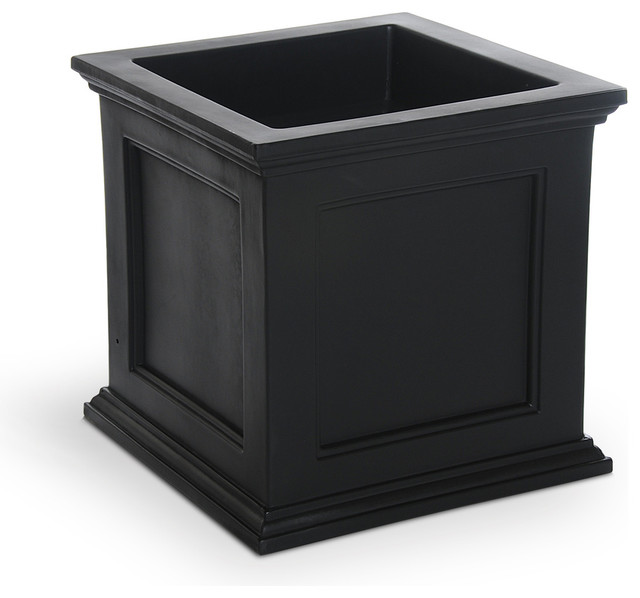 Mayne Black Plastic Outdoor Planter Traditional Outdoor Pots And