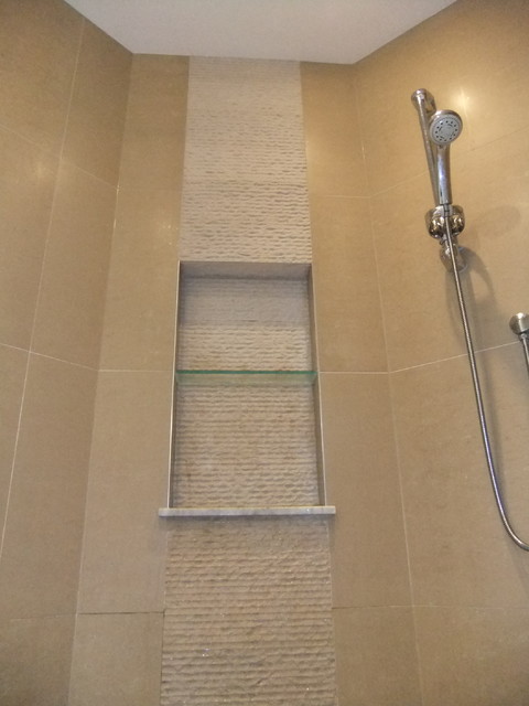 Recessed niche in shower area