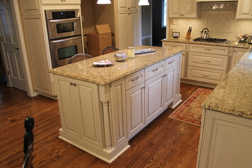 Popular Gold Color Granite Kitchen Countertop Ideas