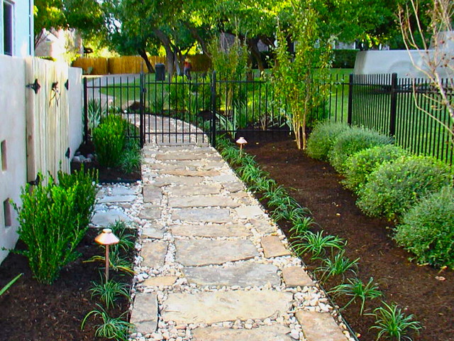 Flagstone Pathway - Traditional - Landscape - austin - by ...