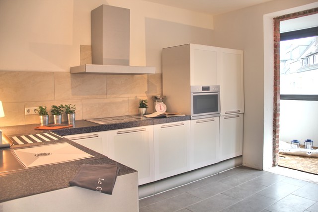 Home staging i unsanierter rohbau düsseldorf modern küche